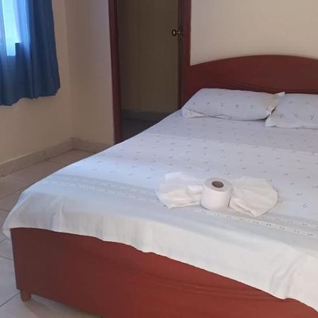 Morales Inn Тарапото Екстериор снимка