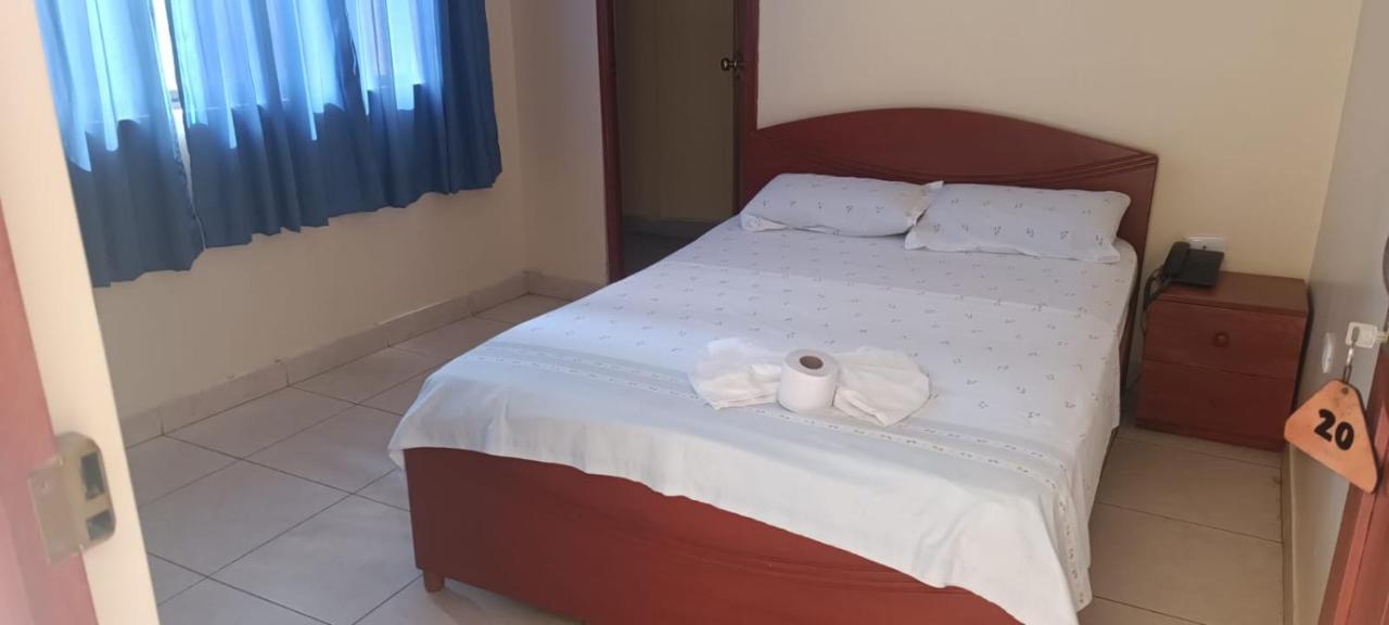 Morales Inn Тарапото Екстериор снимка